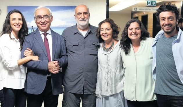 Şener Şen 7 yıl sonra ''Yol Ayrımı'' ile dönüyor...