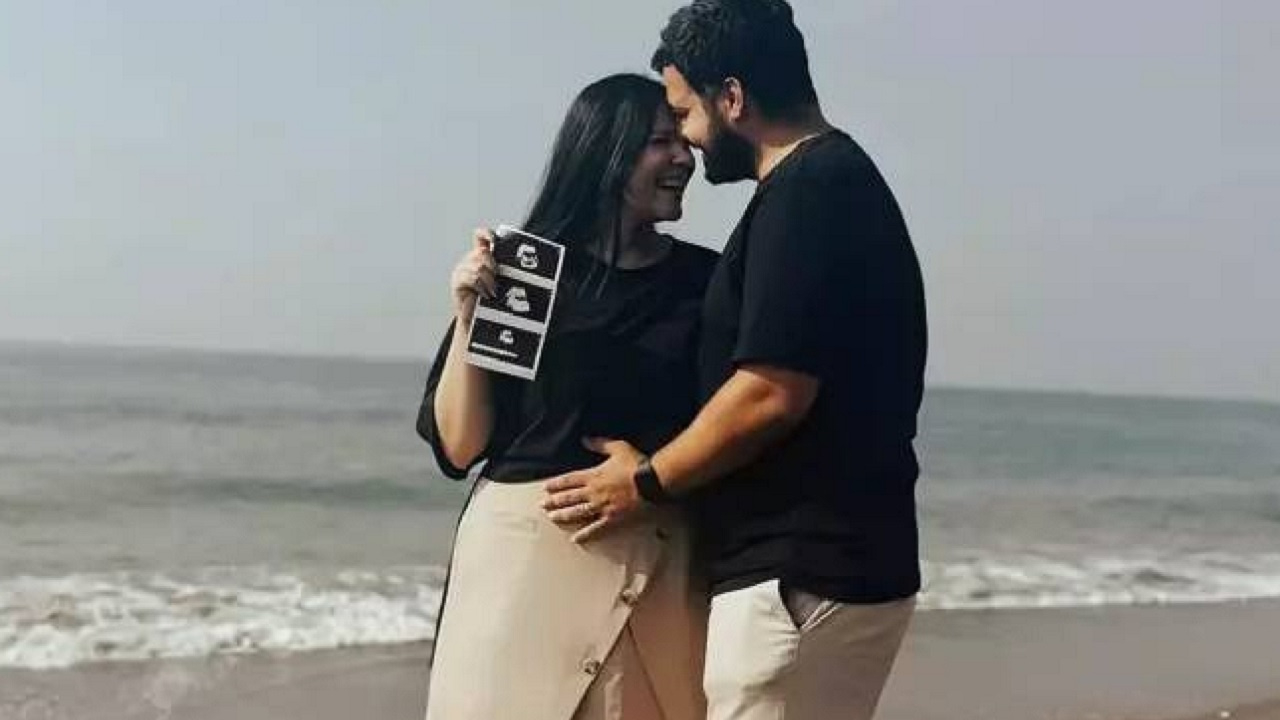 Ünlü şarkıcı Tuğçe Kandemir evlenmişti! Bebek müjdesi geldi...