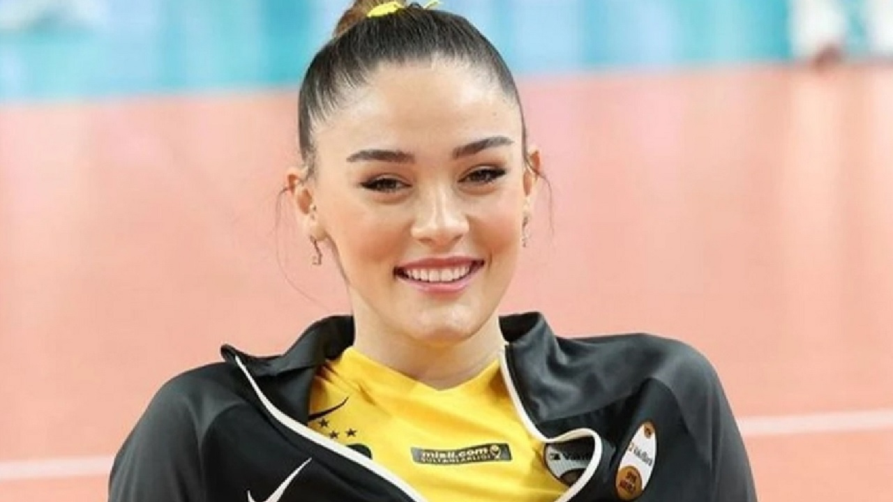 Zehra Güneş, VakıfBank Kadın Voleybol Takımı'nın yeni kaptanı oldu!