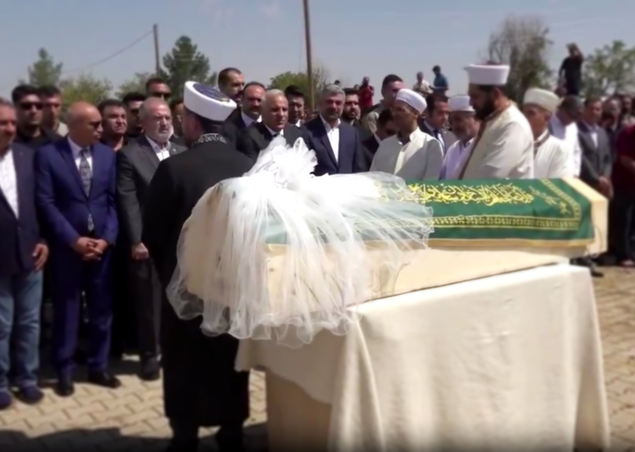 Narin'in cenaze namazını kıldıran imamdan tepki: Musallada yatan aslında bizim vicdanımız!