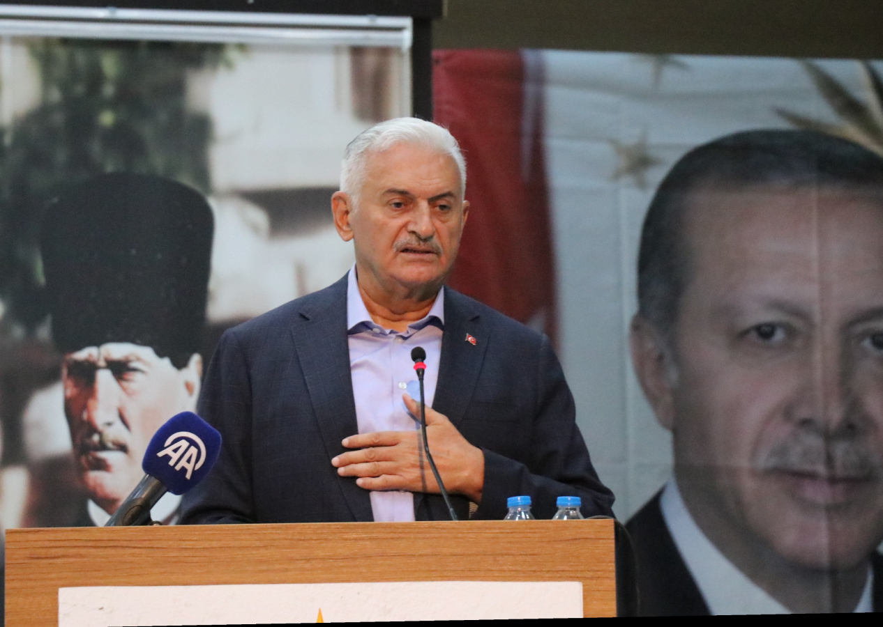 Binali Yıldırım başarılı bir anjiyo operasyonu geçirdi