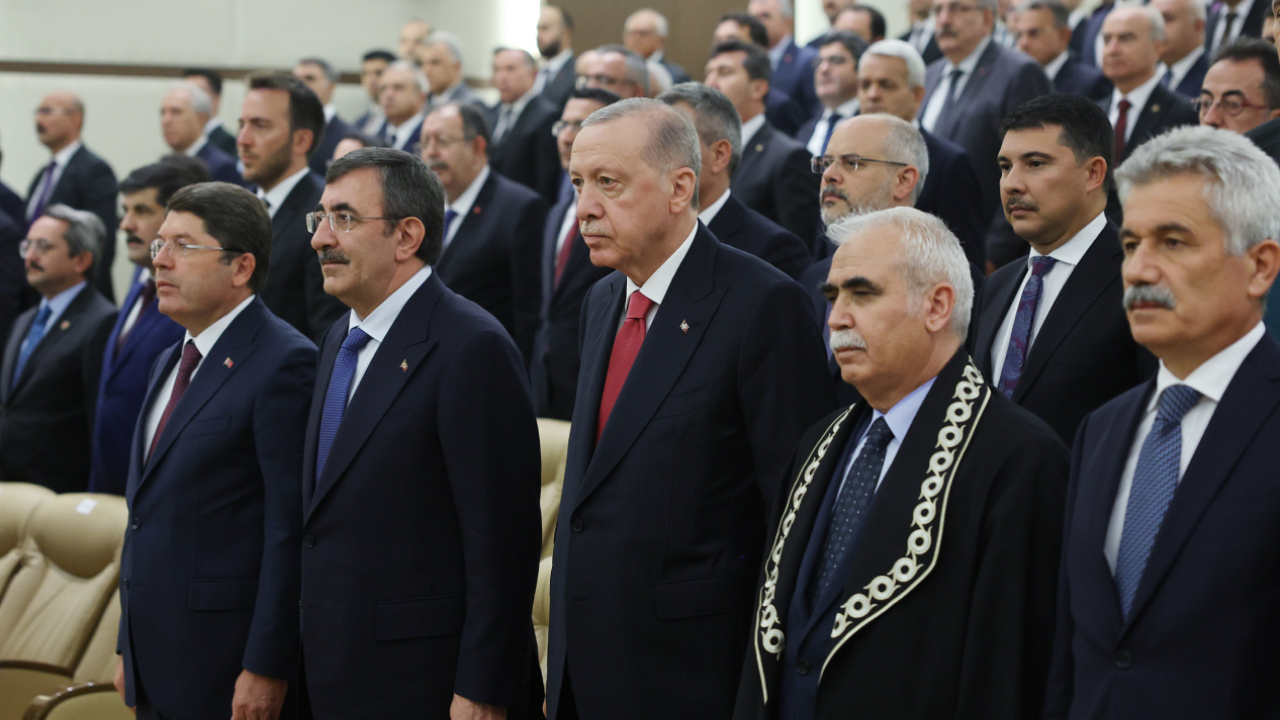 Cumhurbaşkanı Erdoğan AYM üyeliğine seçilen Metin Kıratlı'nın yemin törenine katıldı