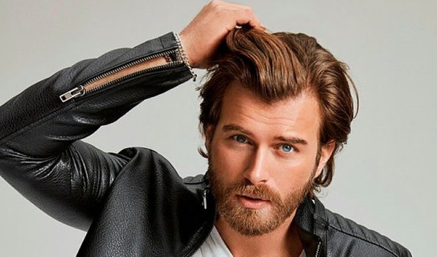 Kıvanç Tatlıtuğ yeni projesi için kolları sıvadı!