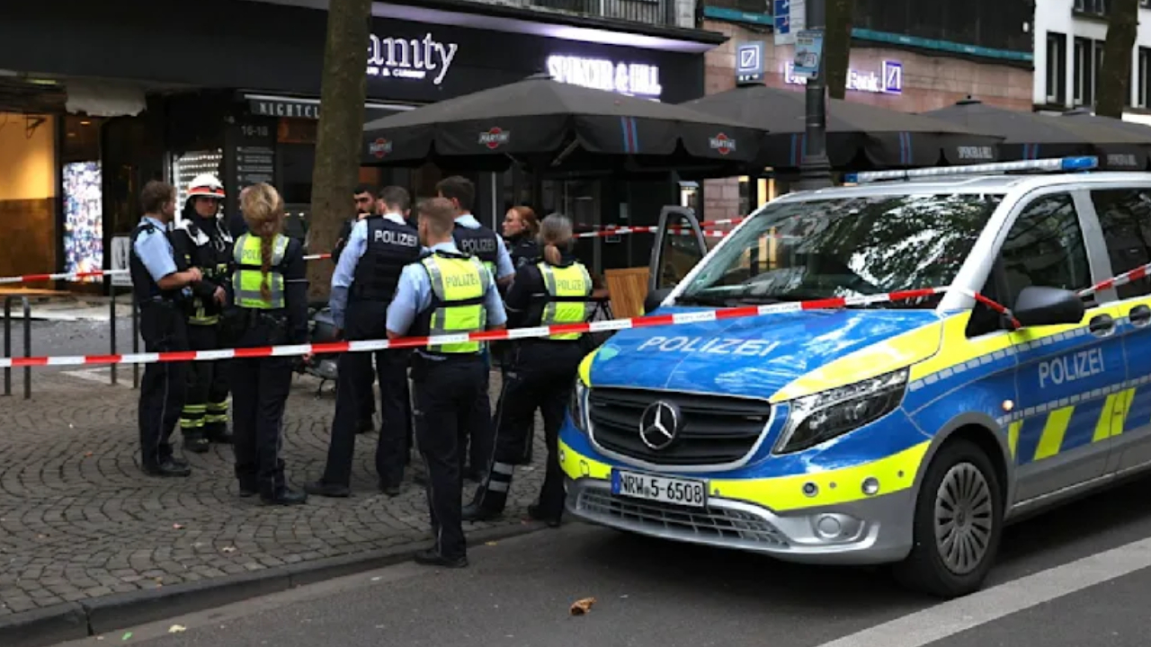 Köln'de Türkler'e ait eğlence mekanında patlama