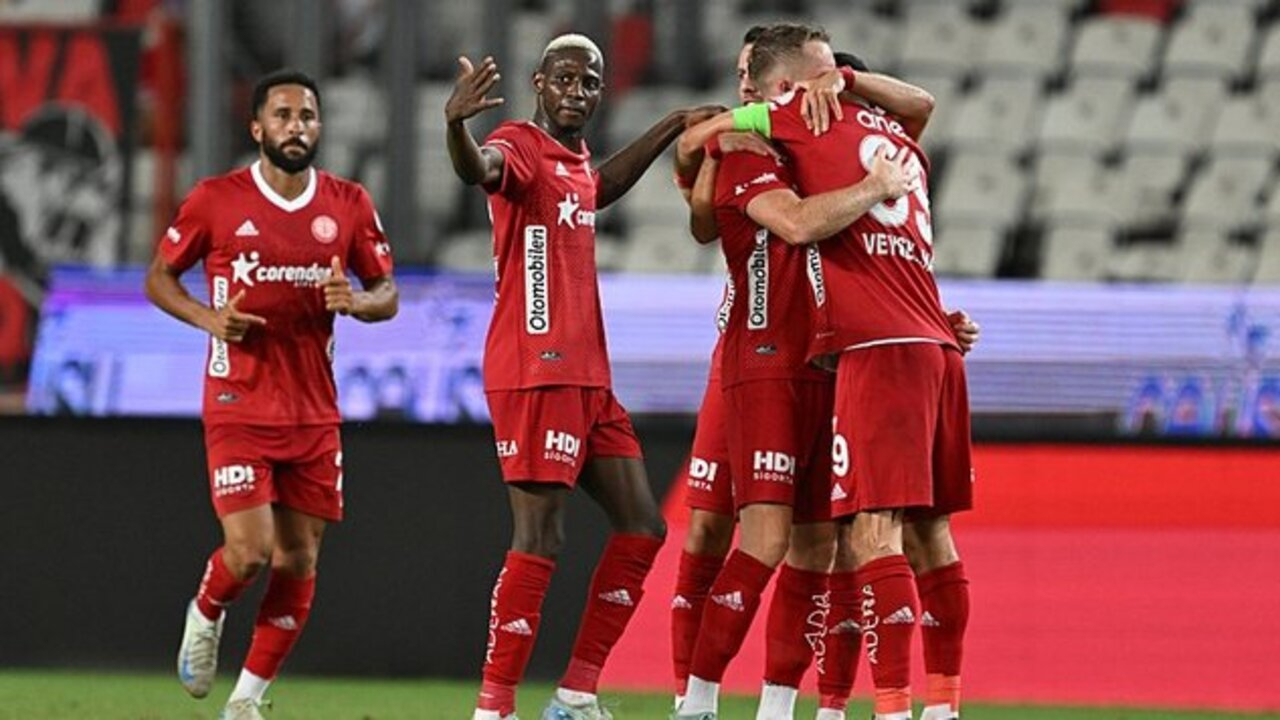 Antalyaspor vazgeçmedi, uzatmalarda Adana Demirspor'u devirdi! Antalyaspor 2 - 1 Adana Demirspor | Maçın özeti