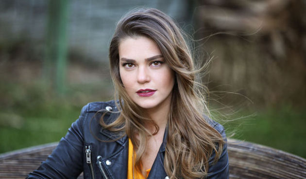 Aslı Enver sesiyle büyüleyecek!