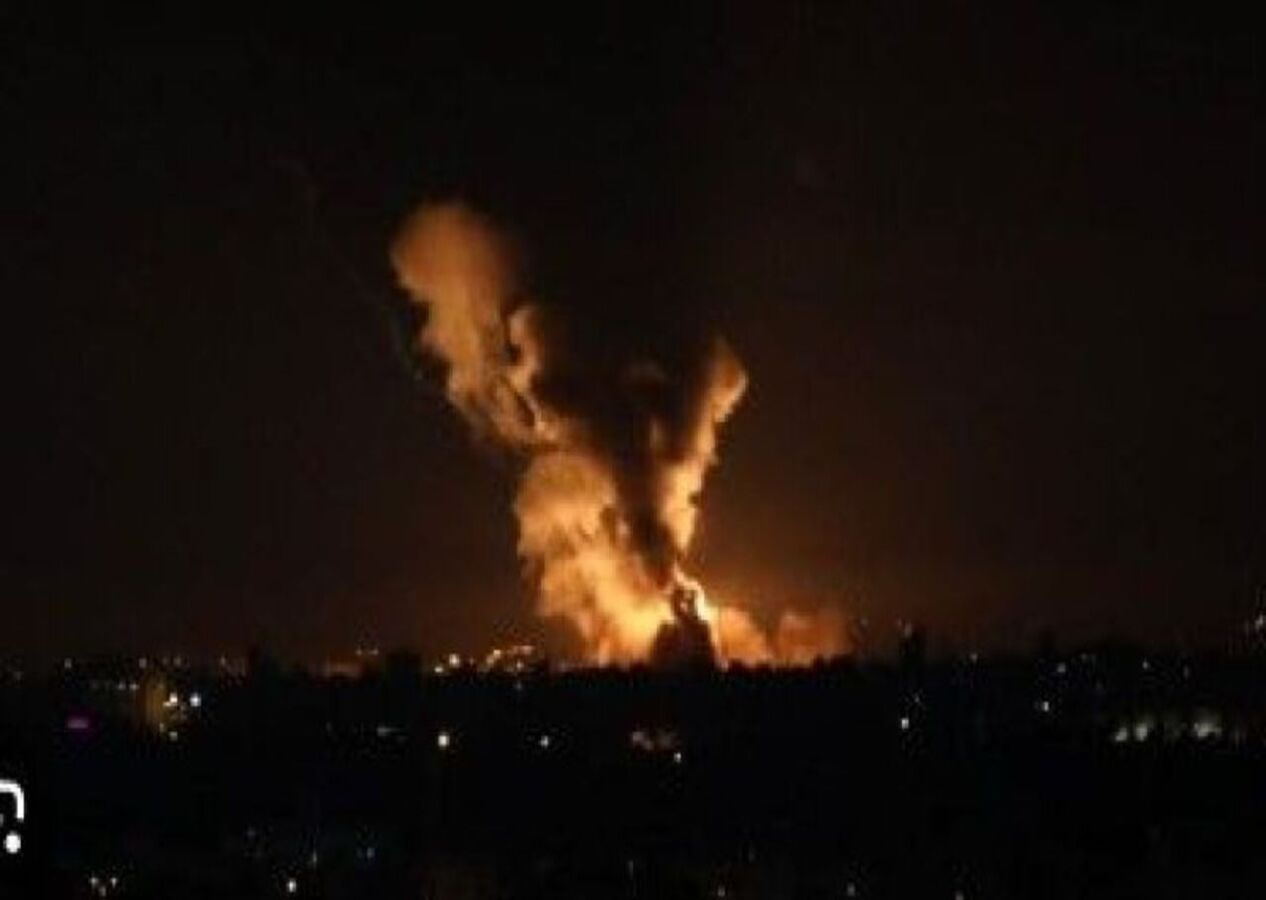 İsrail'in savaş uçakları Lübnan'a bomba yağdırdı!