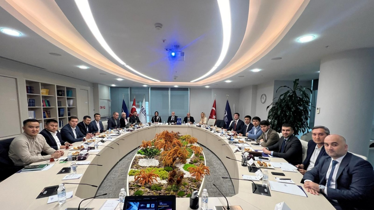 İngilizler düşünsün! Türk Devletleri bankaları İslami bankacılığa yoğunlaştı