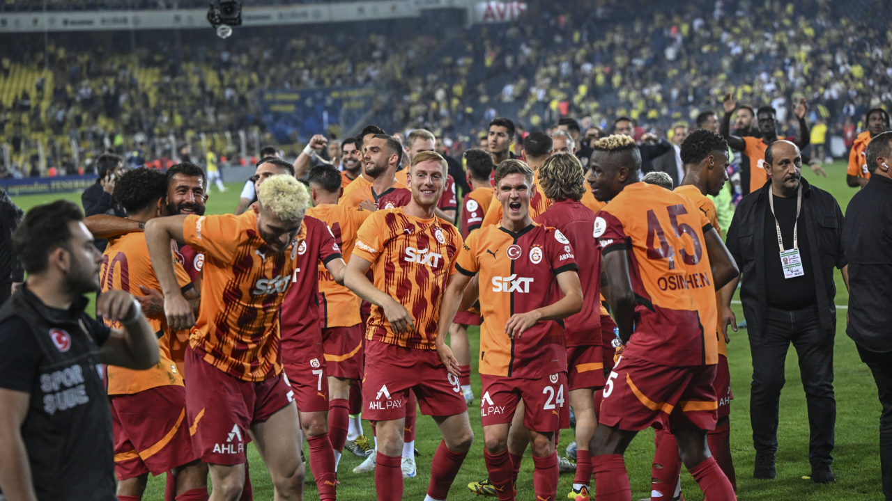 Galatasaray'da Kadıköy galibiyeti sonrası yönetimden sürpriz prim kararı