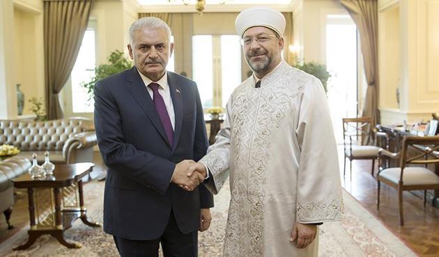 Başbakan Yıldırım, Diyanet İşleri Başkanı Ali Erbaş'la görüştü!