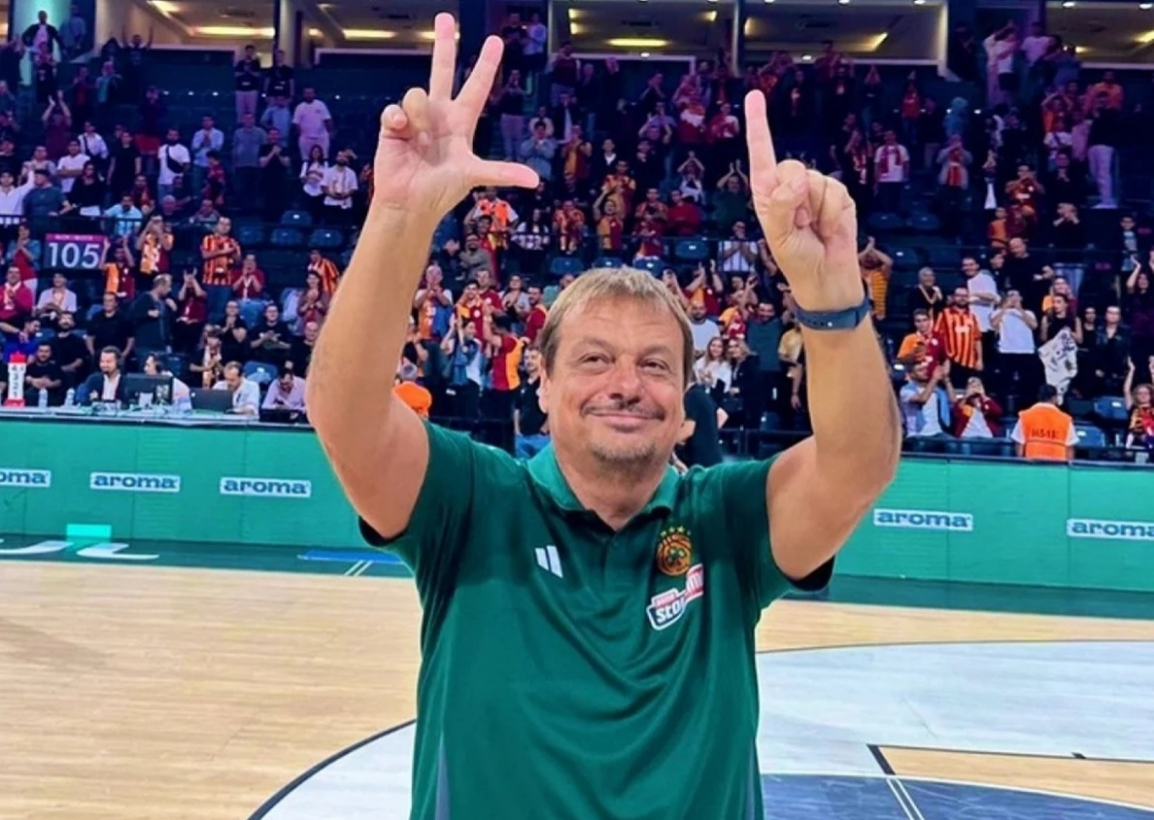 Ergin Ataman'dan Fenerbahçe'ye derbi göndermesi! Tepkiler çığ gibi: Milli takım hocasına yakışmadı