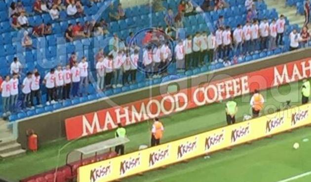 Trabzonspor tribününde Sedat Peker mesajı!