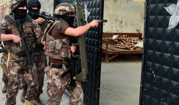 İstanbul'da büyük operasyon! 110 kişi aranıyor...