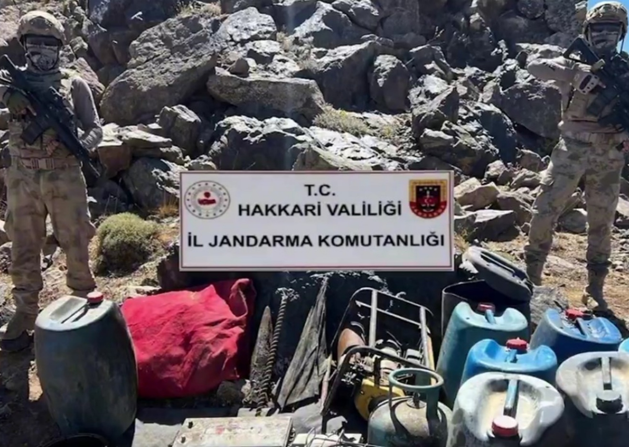 10 ilde bölücü terör örgütüne GÜRZ-17 Operasyonu! 71 mağara, sığınak ve barınma alanı imha edildi, çok sayıda mühimmat ele geçirildi