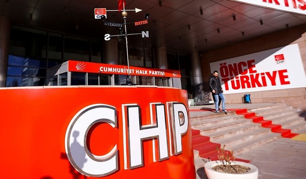 CHP'de Barzani istifası!