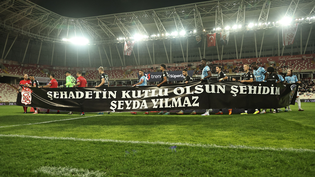 Sivasspor, şehit polis Şeyda Yılmaz'ın adını kadın tribününde yaşatacak!