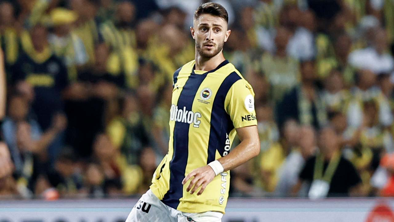 Fenerbahçe'de ismail Yüksek formayı kaptırdı! Jose Mourinho'nun yeni orta sahası belli oldu