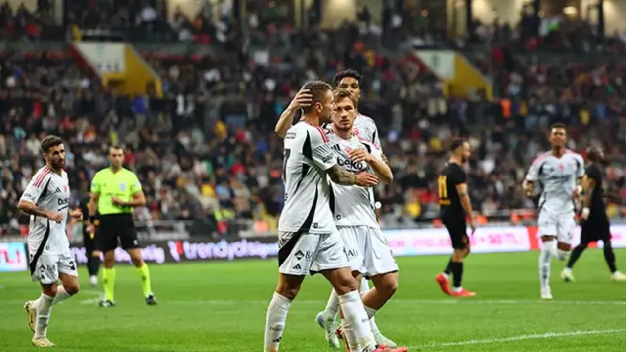 Beşiktaş ayağa kalktı, Kayseri'de farklı kazandı! Kayserispor 0 -  3 Beşiktaş | Maçın özeti
