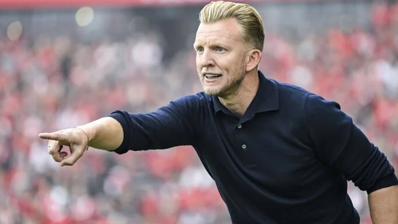 Dirk Kuyt dönüyor: Fenerbahçe'de alacağı görev duyuruldu