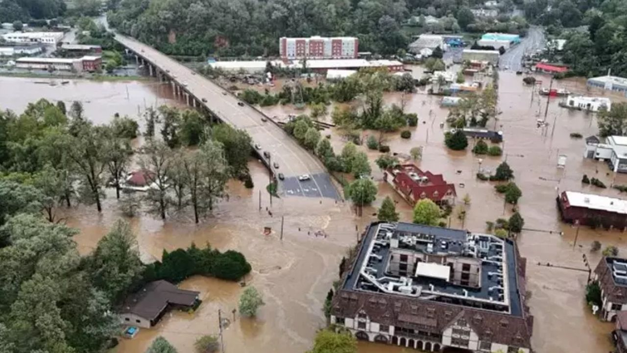 Felakette ölü sayısı artıyor! Hasar milyarlarca dolar!