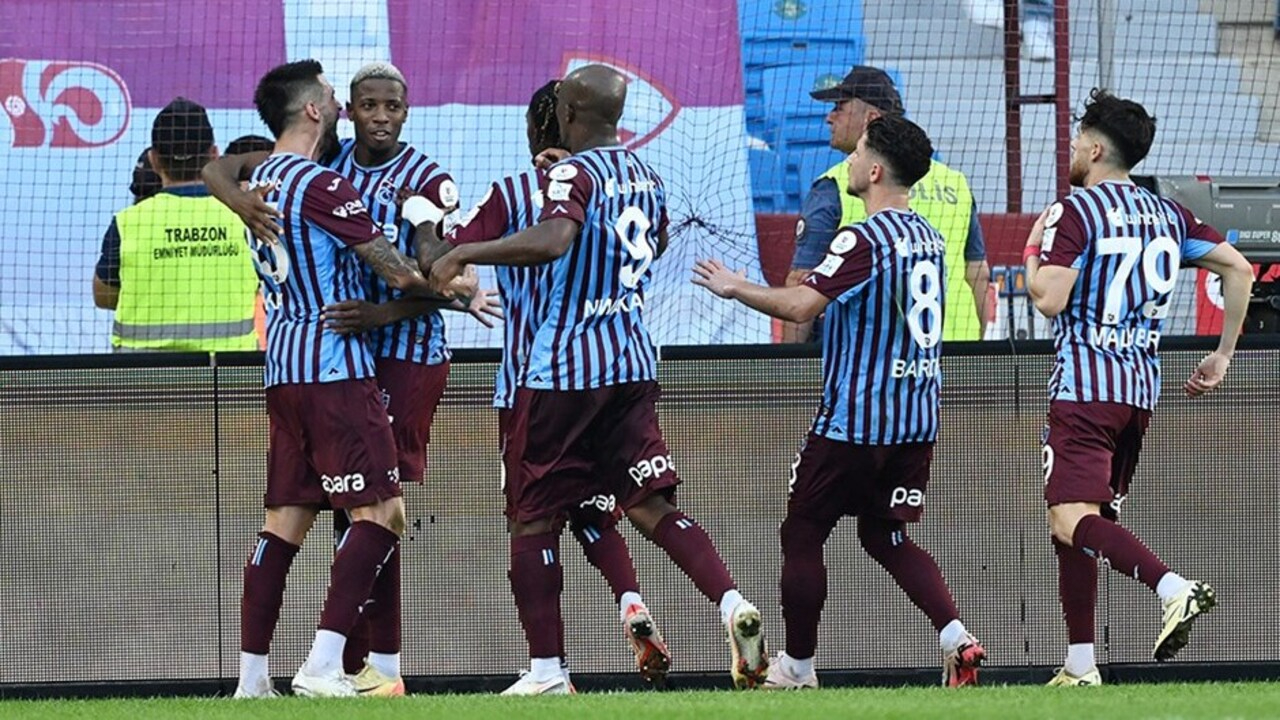 Simon Banza sazı eline aldı, Trabzonspor ilk galibiyetini aldı! Trabzonspor 3 - 2 Konyaspor | Maçın özeti