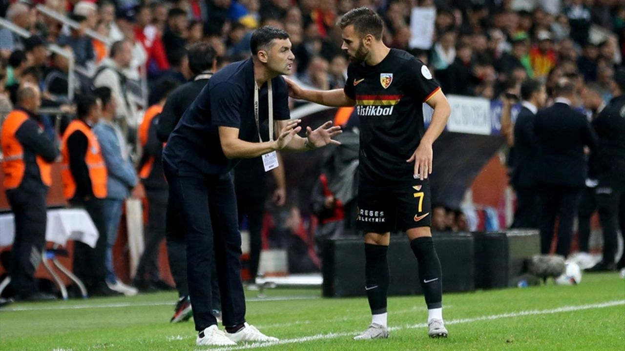 Kayserispor Teknik Direktörü Burak Yılmaz istifa ettiğini açıkladı: Bugün bu kararı almak zorundayım!