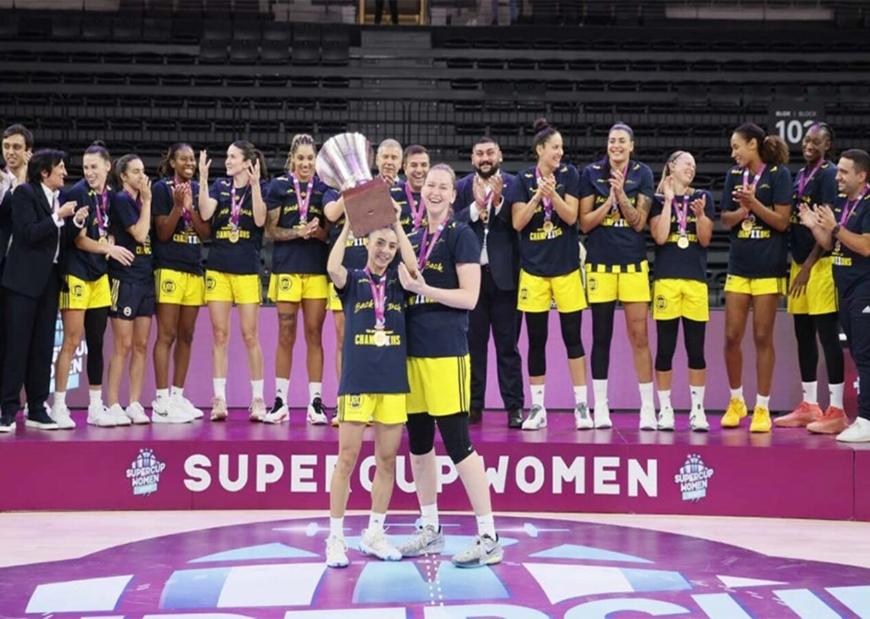 Fenerbahçe ezeli rakibini devirdi, Avrupa'nın en büyüğü 'benim' dedi! Fenerbahçe Opet 79 - 63 Beşiktaş | Maçın özeti