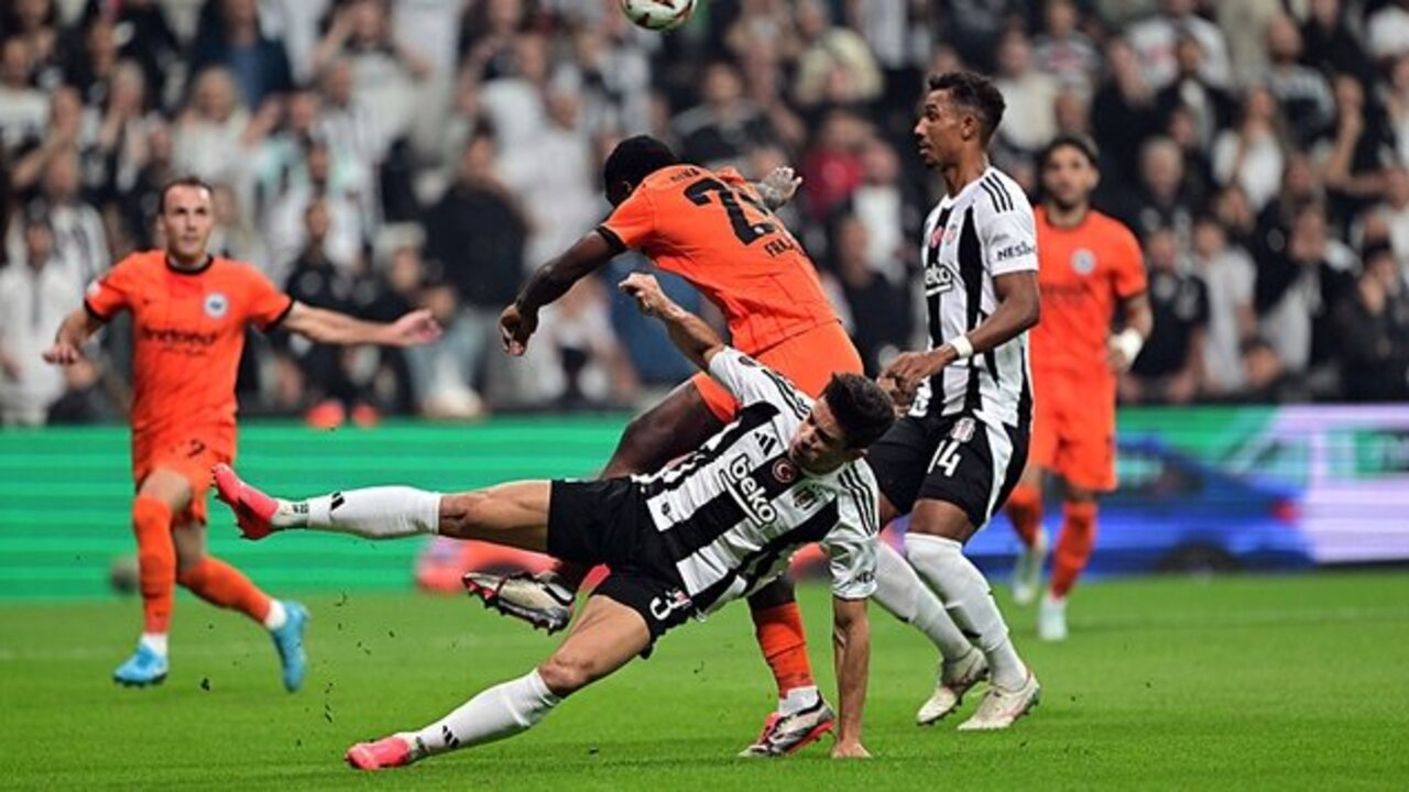 Beşiktaş'ta sakatlık şoku: Gabriel Paulista oyunu tamamlayamadı!