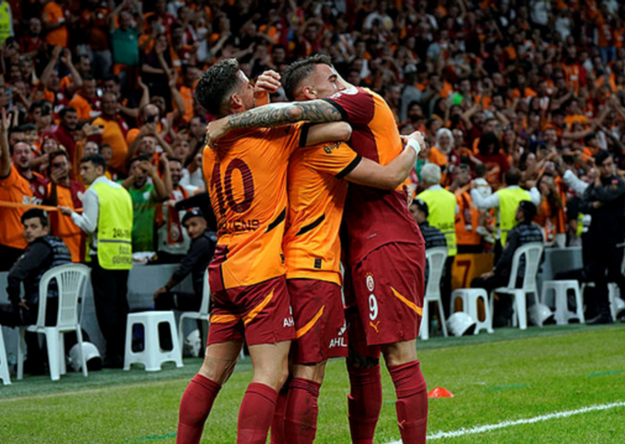 Galatasaray evinde tek attı, 3 puanı hanesine yazdırdı! Galatasaray 1 - 0 Alanyaspor | Maçın özeti