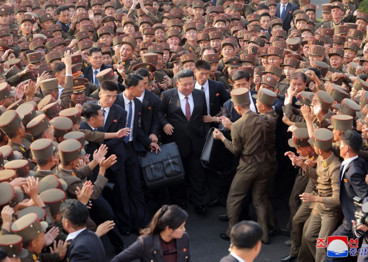 Kuzey Kore lideri Kim Jong-un "Nükleer süper güç olacağız" dedi, dünyayı tehdit etti
