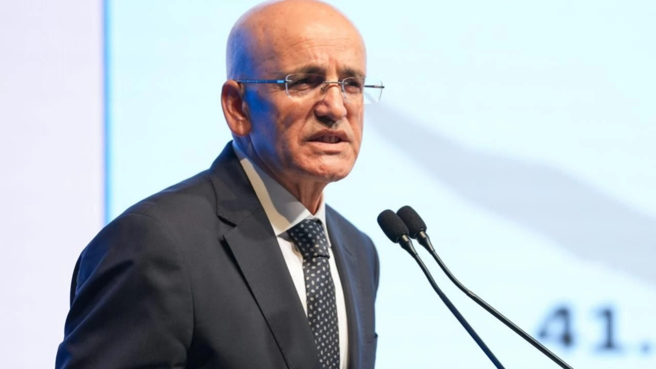 Bakan Şimşek, Katar ve Kuveyt'e resmi ziyaret gerçekleştirecek