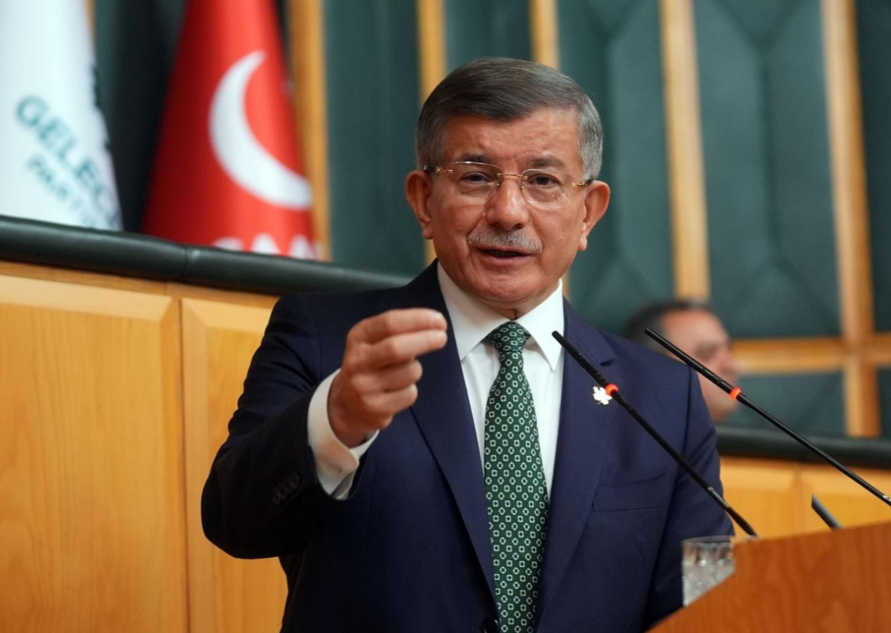 Her sorunu Ahmet Davutoğlu çözmüş (!) "Gazze'ye indim Gazze savaşını bitirdim"