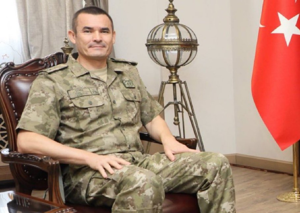 “Makam aracıyla insan kaçakçılığı” skandalı! Tuğgeneral Bilal Çokay'ın rütbesi geri alındı!