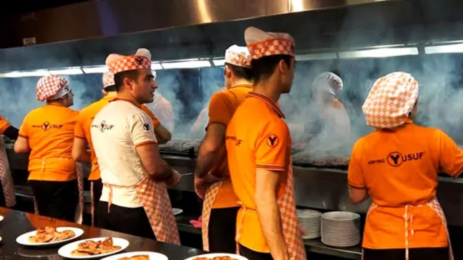 Köfteci Yusuf, domuz eti konusunda ilk kez açıklama yaptı: Bilerek yapmadık...