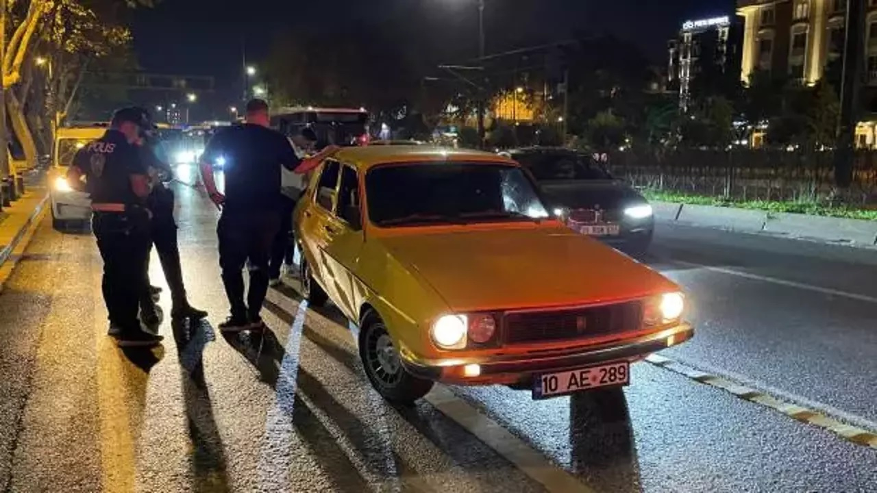 İstanbul'da büyük operasyon: Araçlar tek tek tarandı