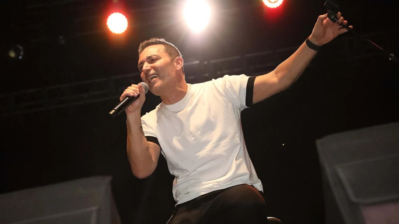 Mustafa Sandal'dan İbrahim Tatlıses'e sert çıkış: "Anayasa'dan haberi yok"