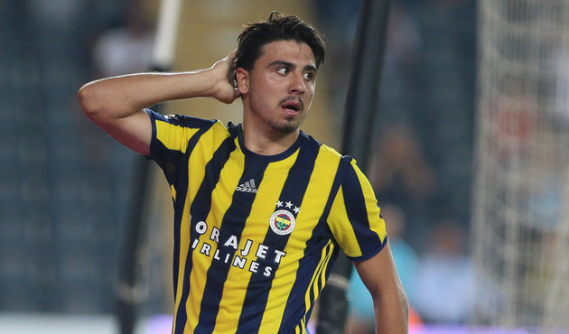Ozan Tufan yine kaçırdı, sosyal medyada gündem oldu!