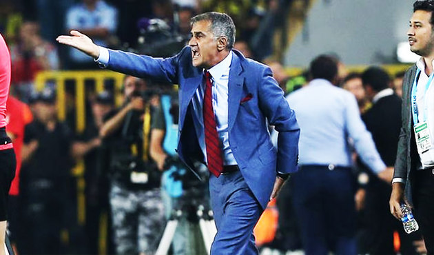 Şenol Güneş'in başı dertte!