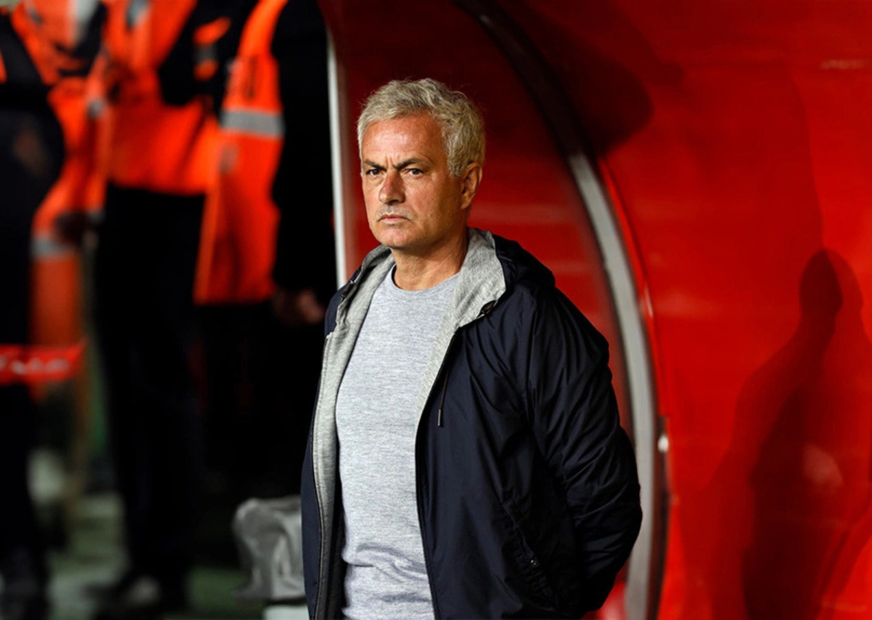 Jose Mourinho'dan isyan gibi hakem açıklaması: Faul mü verilecek, gol mü verilecek, göreceğiz!