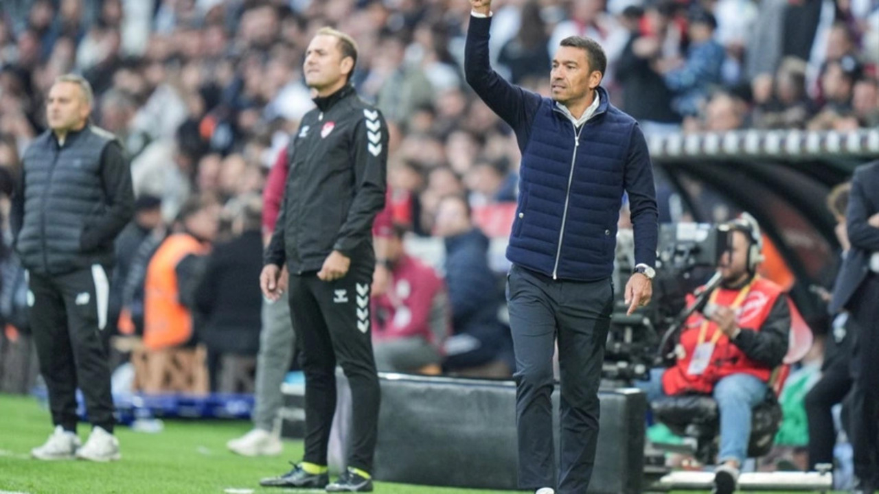 Giovanni van Bronckhorst'tan dikkat çeken açıklama: Bunun için çalışmıyoruz tabii ki!
