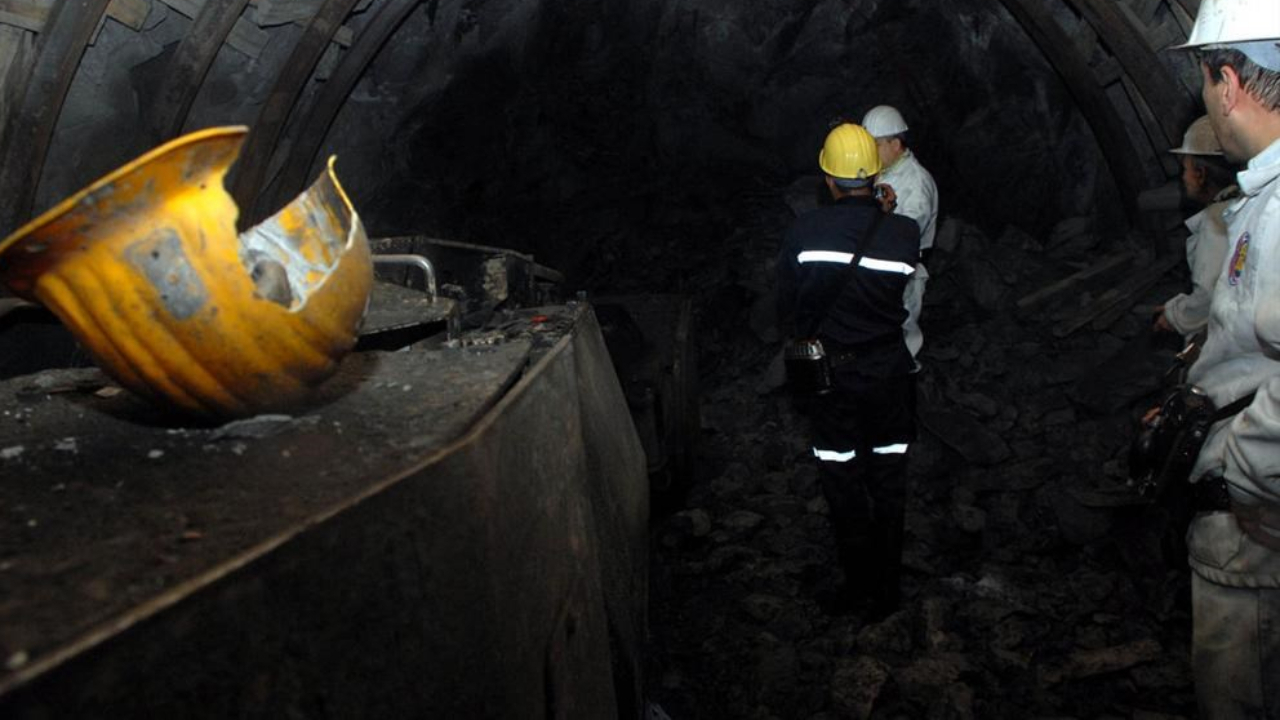 Soma'daki maden ocağında göçük: Adem Balta isimli işçi hayatını kaybetti