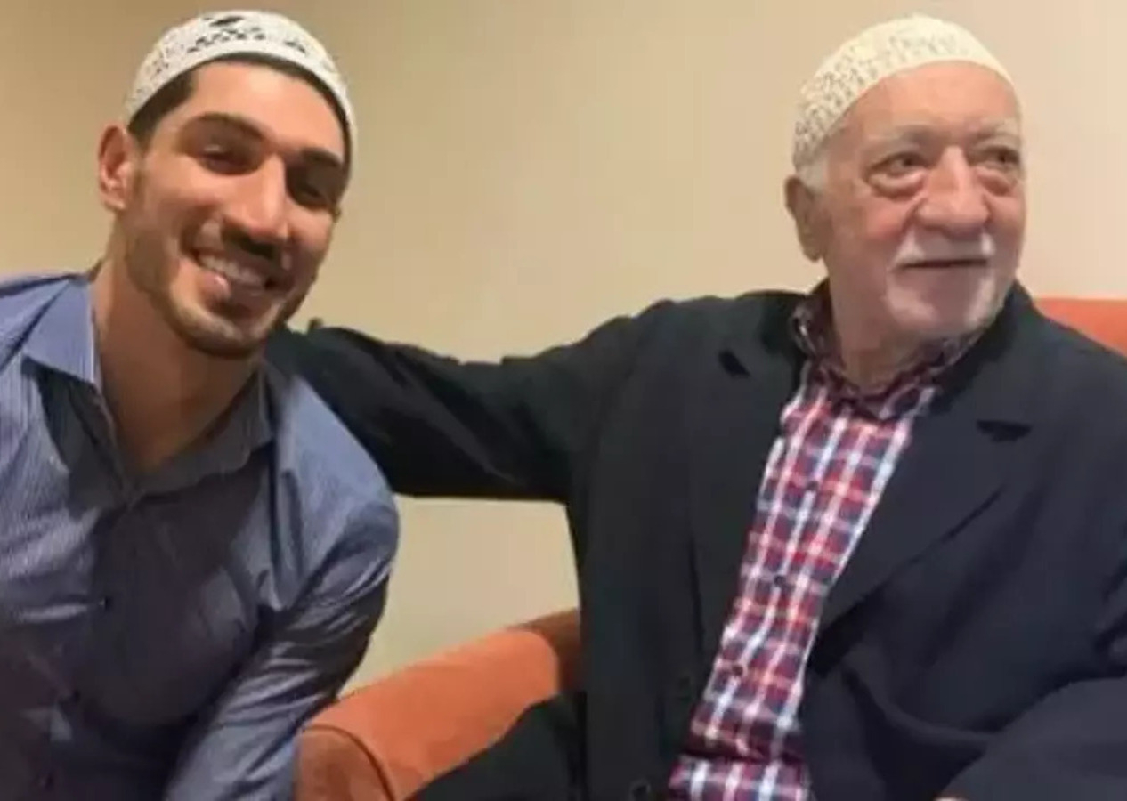 FETÖ elebaşının 'manevi oğlu' Enes Kanter'den dikkat çeken paylaşım!