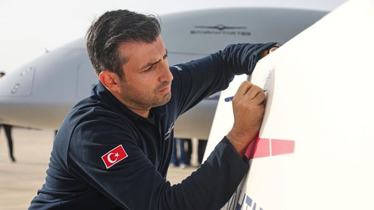 Hiçbir silah yıkamaz! Selçuk Bayraktar: Bedel ödemeye hazırız