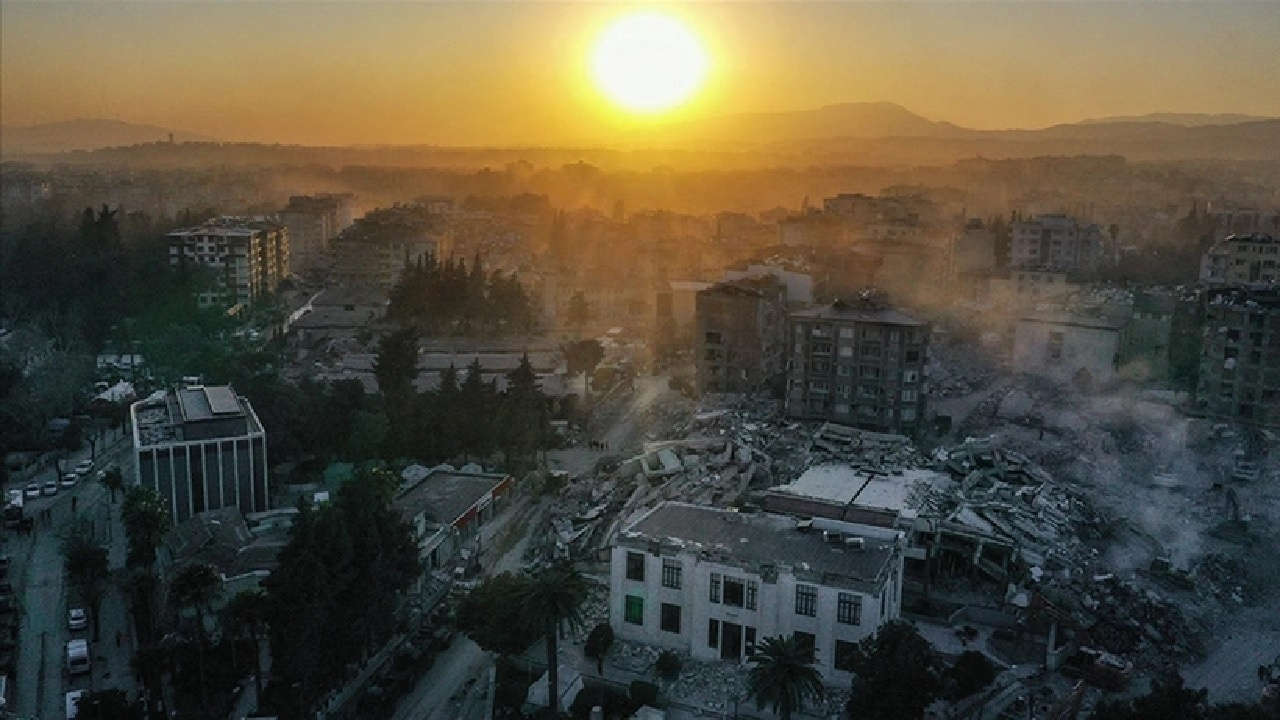26 Ekim 2024 hafta sonu deprem bölgesinde hava sıcaklıkları değişmiyor! İşte 11 ilde beklenen sıcaklıklar...
