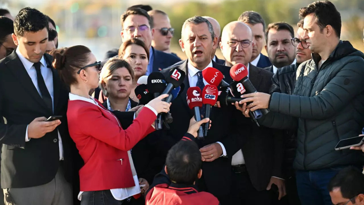 Özgür Özel'den Devlet Bahçeli'ye yanıt: Öcalan kürsüye gelmek zorunda değil!