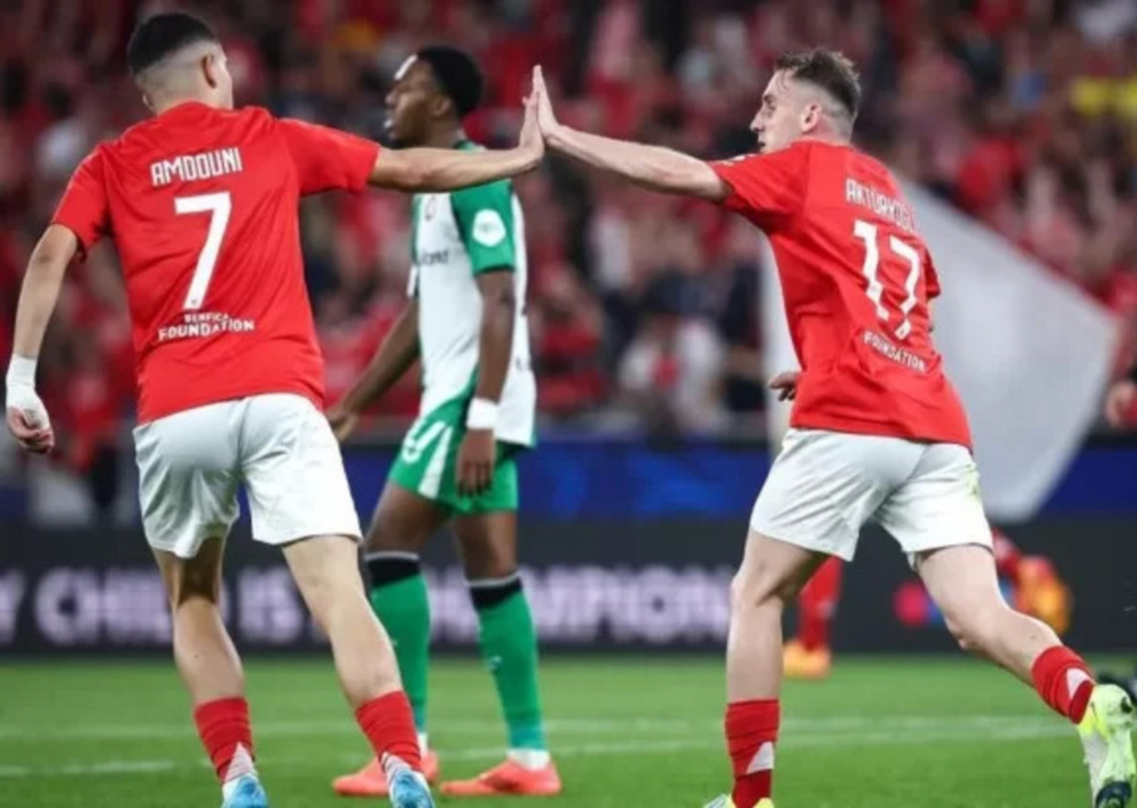 Kerem Aktürkoğlu yine alev aldı, hat-trick yaptı!
