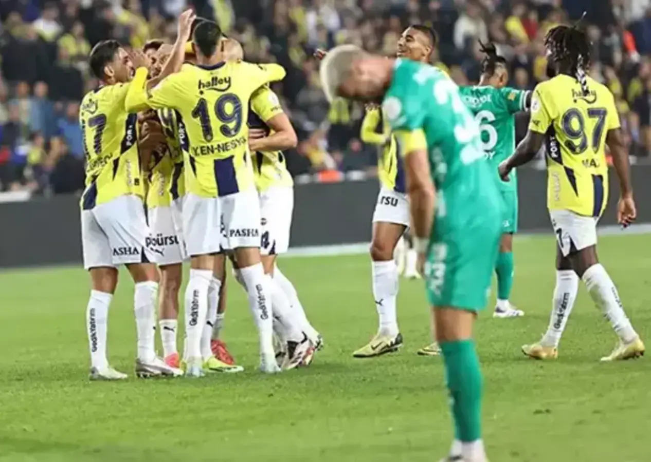 Fenerbahçe'de golcüler sahneye çıktı, derbi haftasında kazandı! Fenerbahçe 2 - 0 Bodrum FK | Maçın özeti