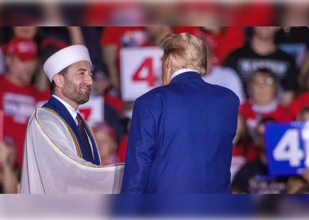 Trump Michigan'da 'Bismillah' dedi