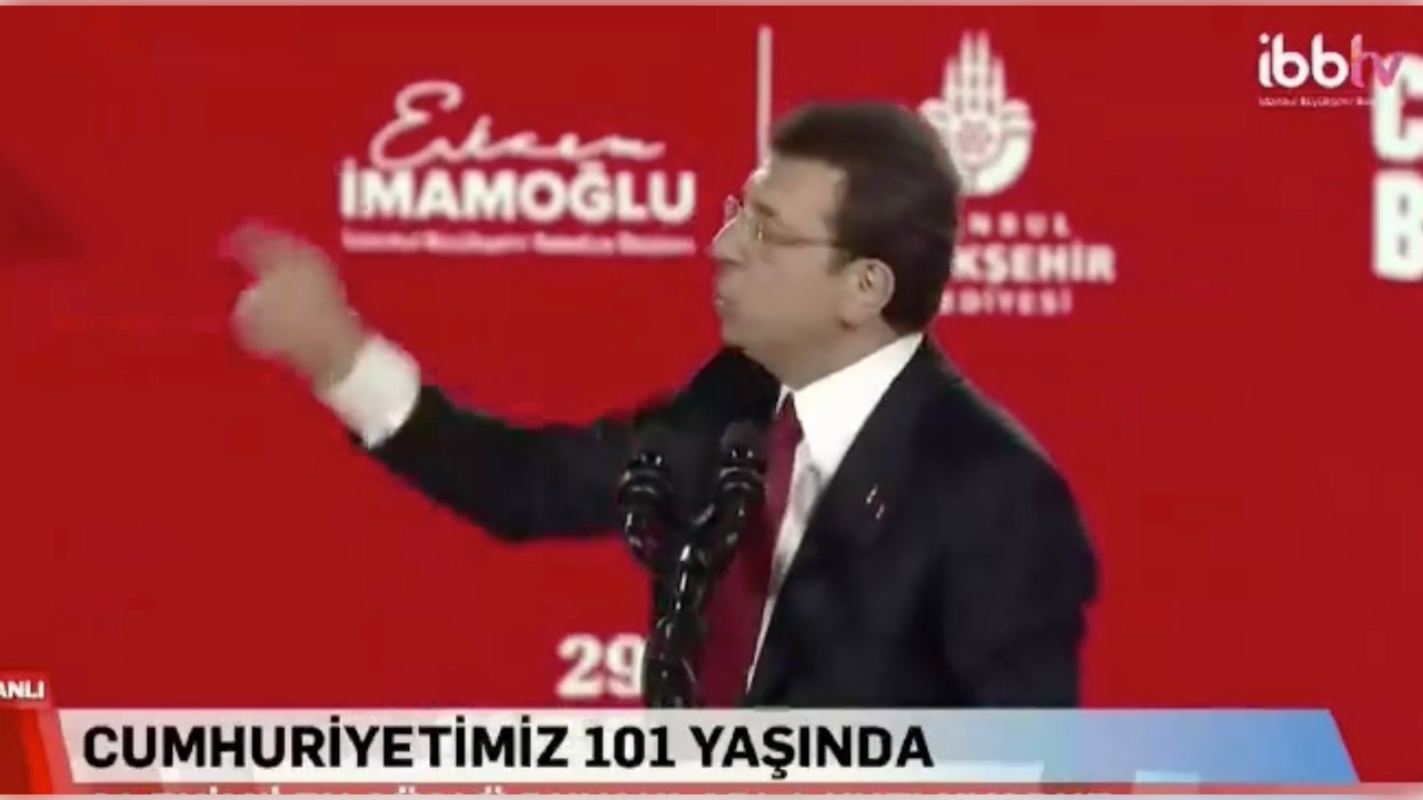 Ekrem İmamoğlu Yenikapı'da kendini cumhurbaşkanı adayı ilan etti