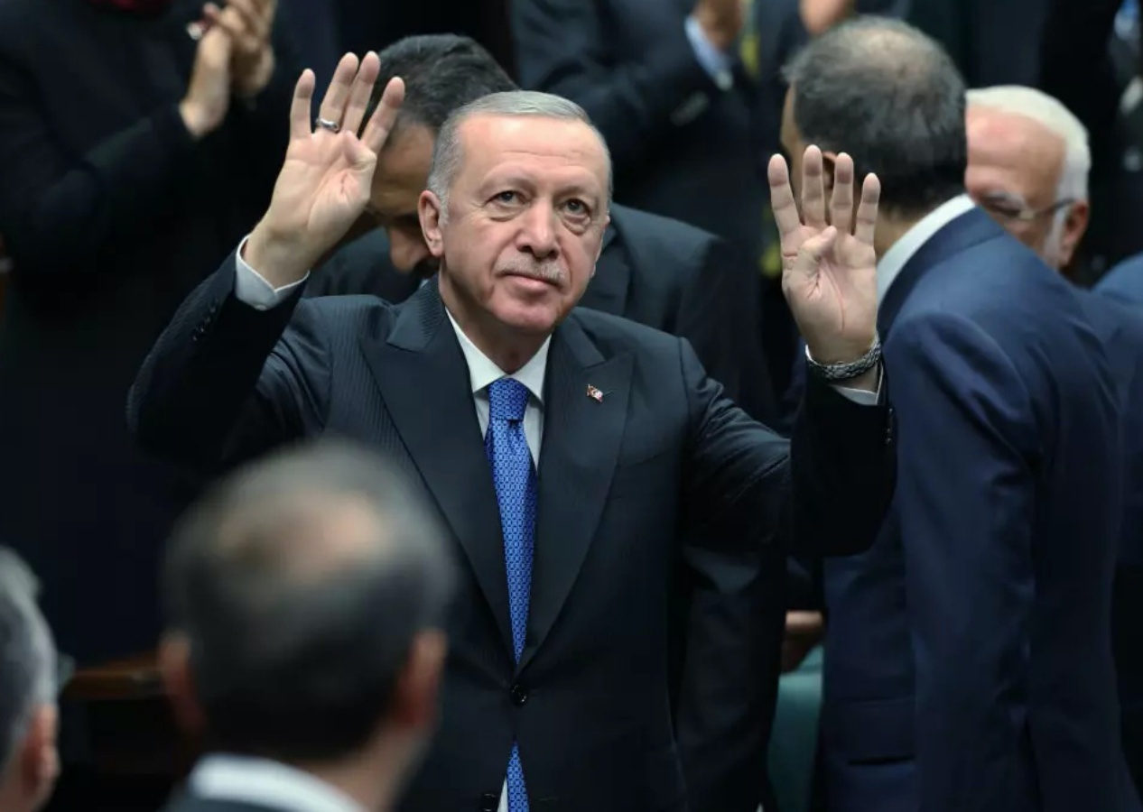 Cumhurbaşkanı Erdoğan'dan Bahçeli'nin Öcalan çağrısına destek: Kürt kardeşim bu eli sımsıkı tut!